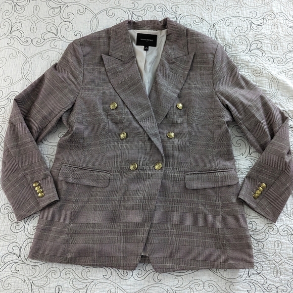 Banana Republic Jackets & Blazers - Banana Republic Checkered Blazer with Gold Accents